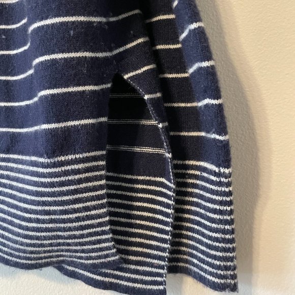 GAP Women’s Large Navy White Thin Horizontal-Striped L/S Drop Sleeve Sweater Top - Picture 14 of 16